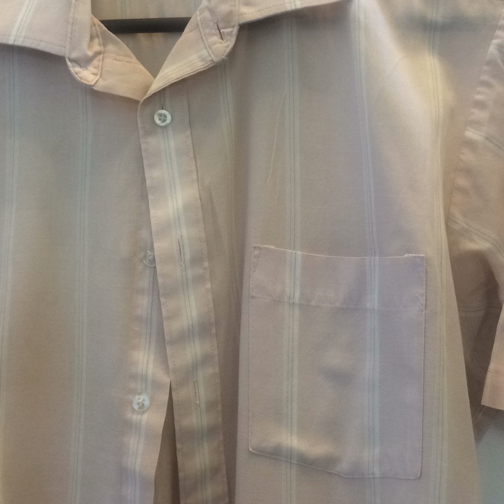 FINAL MARKDOWN Men’s career club shirt 16 1/2 tall - Picture 2 of 4